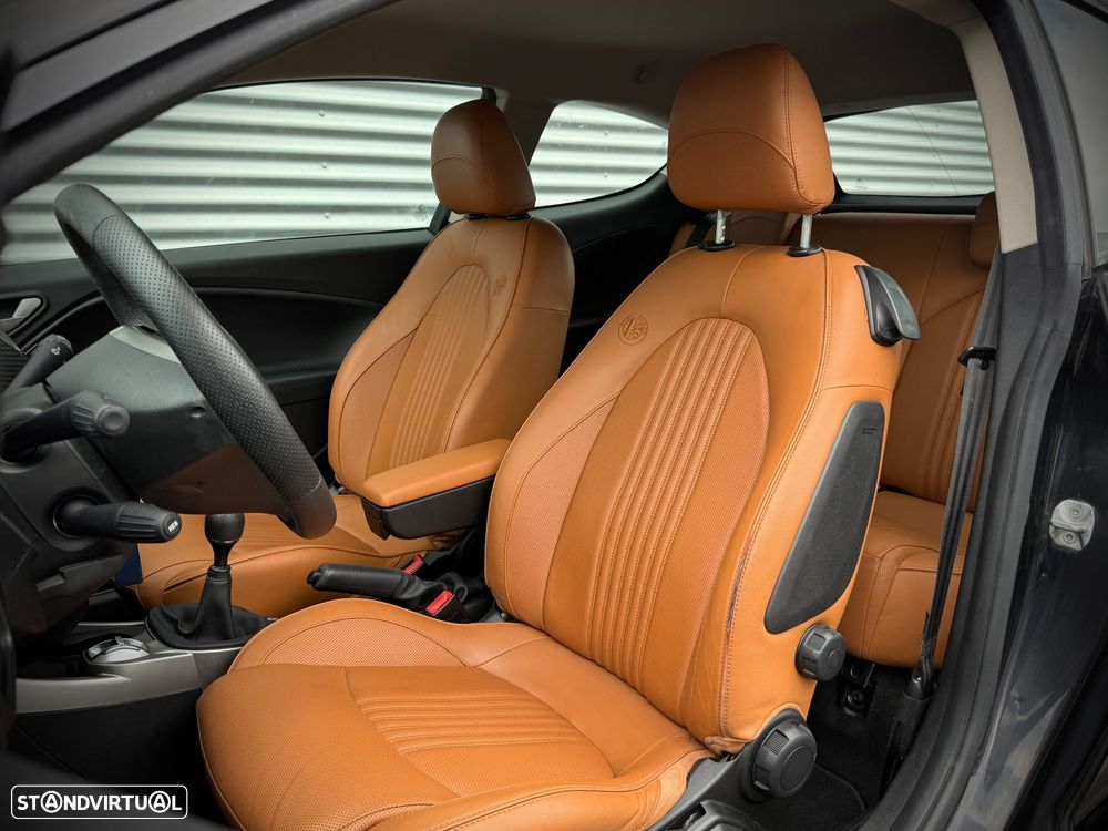 Alfa Romeo MiTo 1.3 JTDM ECO Turismo - 9