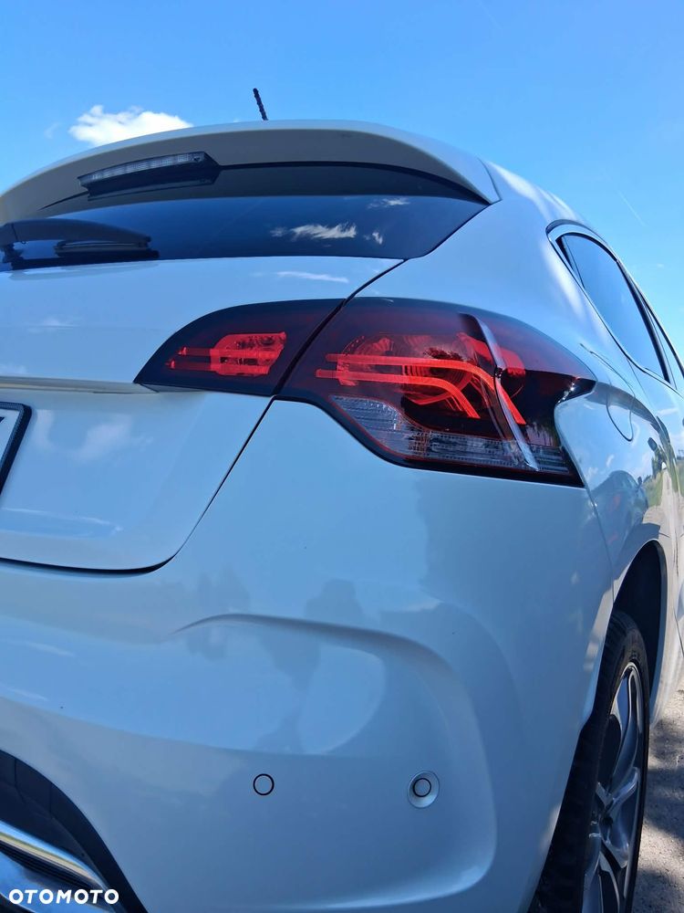 Citroën DS4 2.0 HDi Pure Pearl - 16