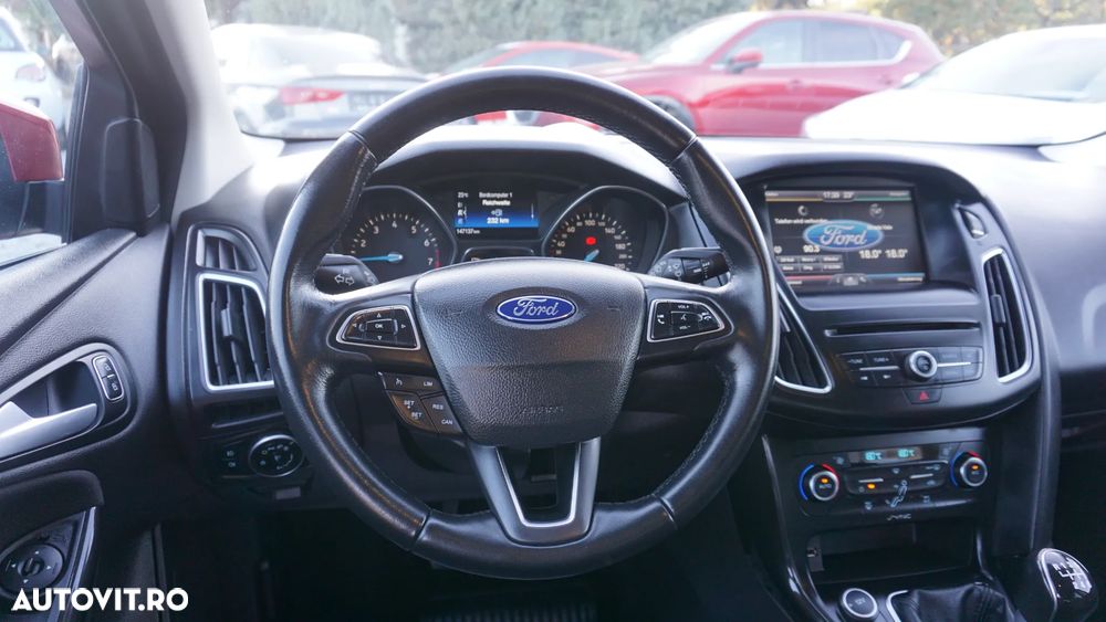 Ford Focus - 16