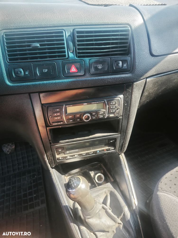 Volkswagen Golf 1.9 TDI Variant - 8
