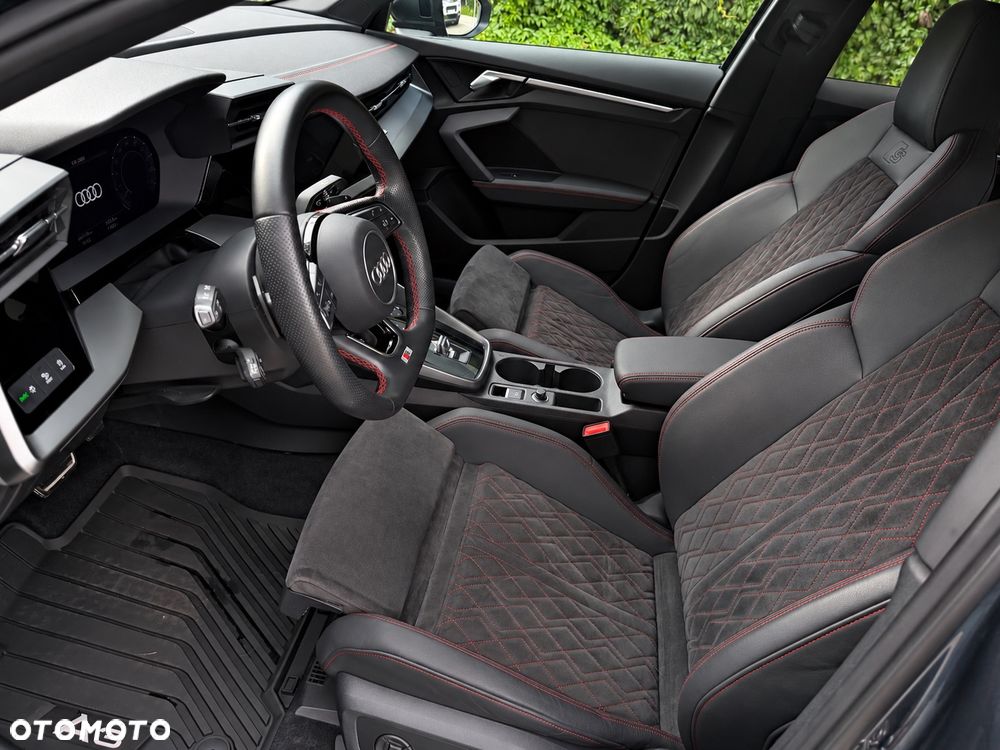 Audi A3 Limousine 35 TFSI mHEV S Line S tronic - 3