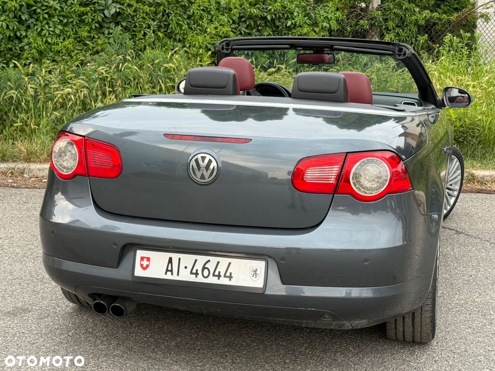 Volkswagen Eos 2.0 Turbo FSI - 12