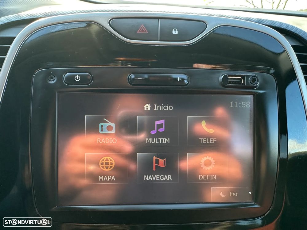 Renault Captur ENERGY TCe 120 EDC Luxe - 26