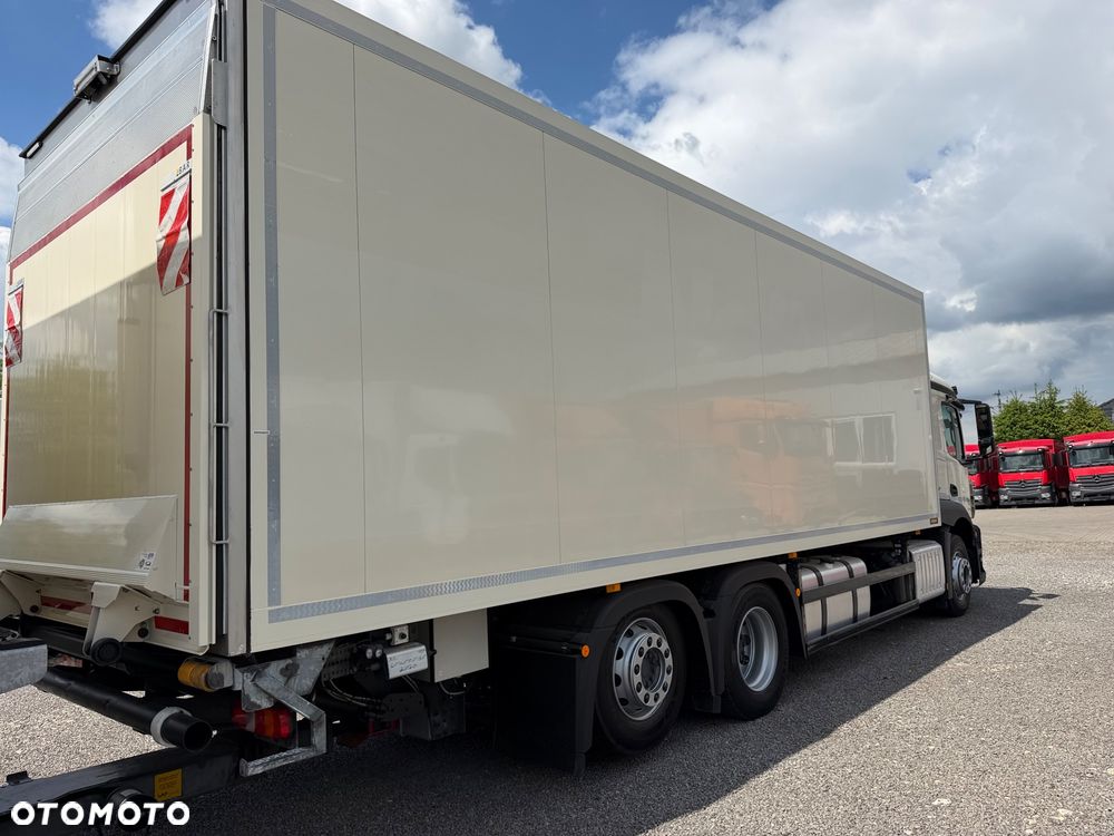 Mercedes-Benz ATEGO - 26