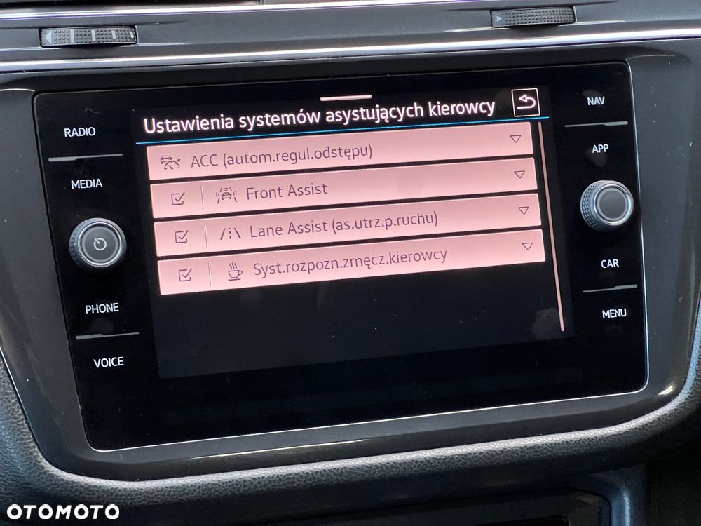 Volkswagen Tiguan Allspace 2.0 TDI 4Mot Elegance DSG - 26