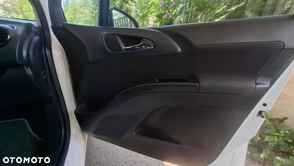 Opel Meriva 1.4 Ecoflex Start/Stop Innovation - 24