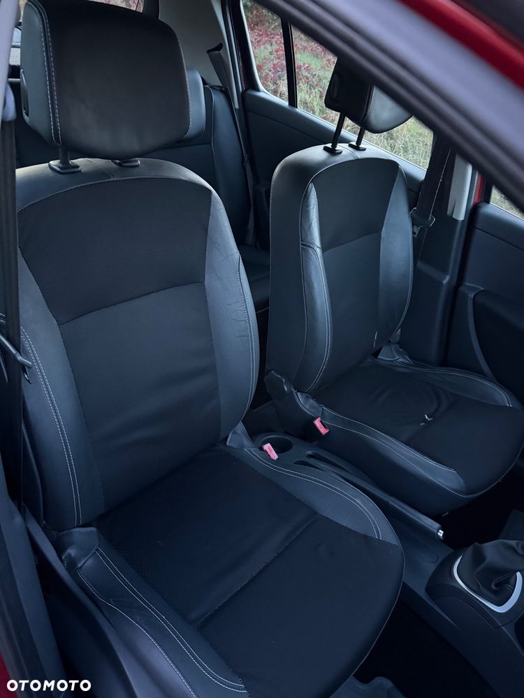 Renault Clio - 23