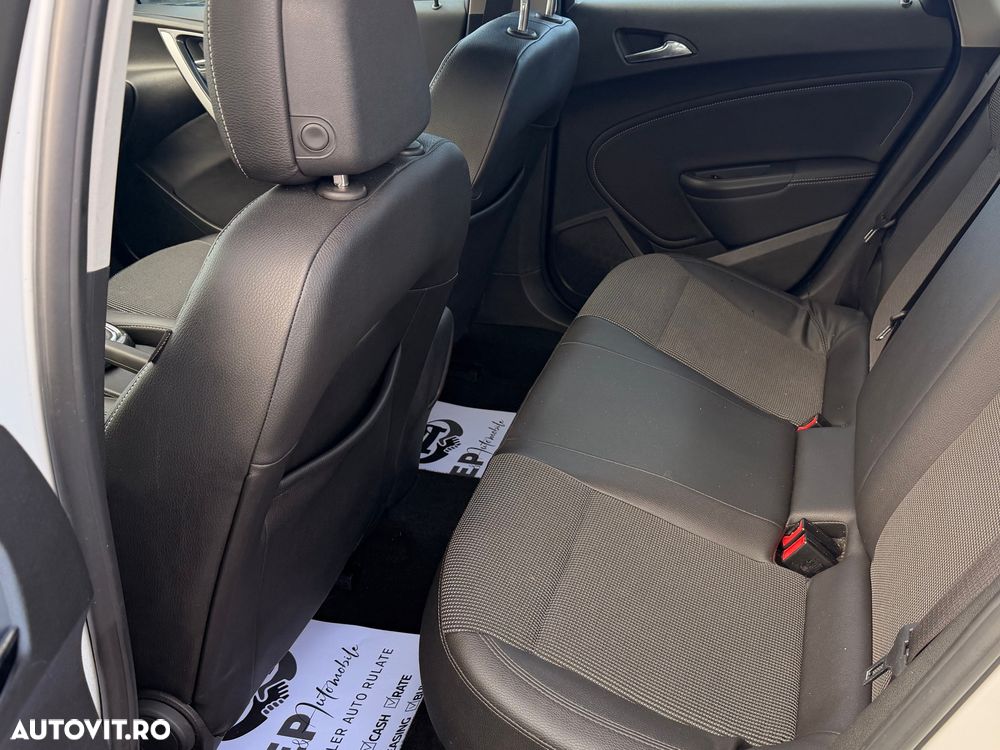 Opel Astra 1.4 Turbo - 14