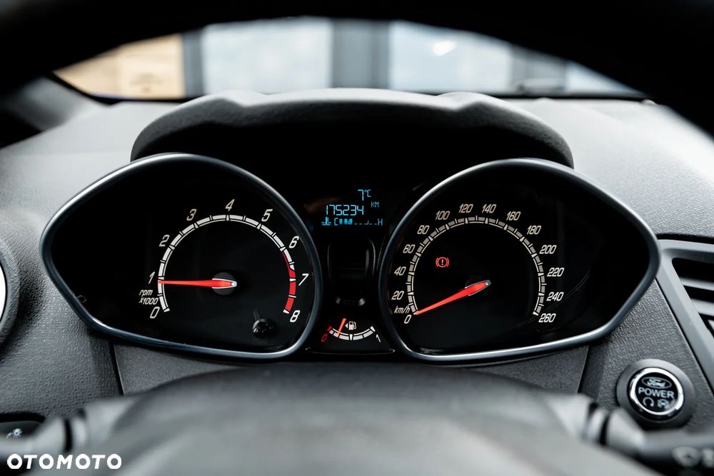 Ford Fiesta 1.6 EcoBoost ST - 31