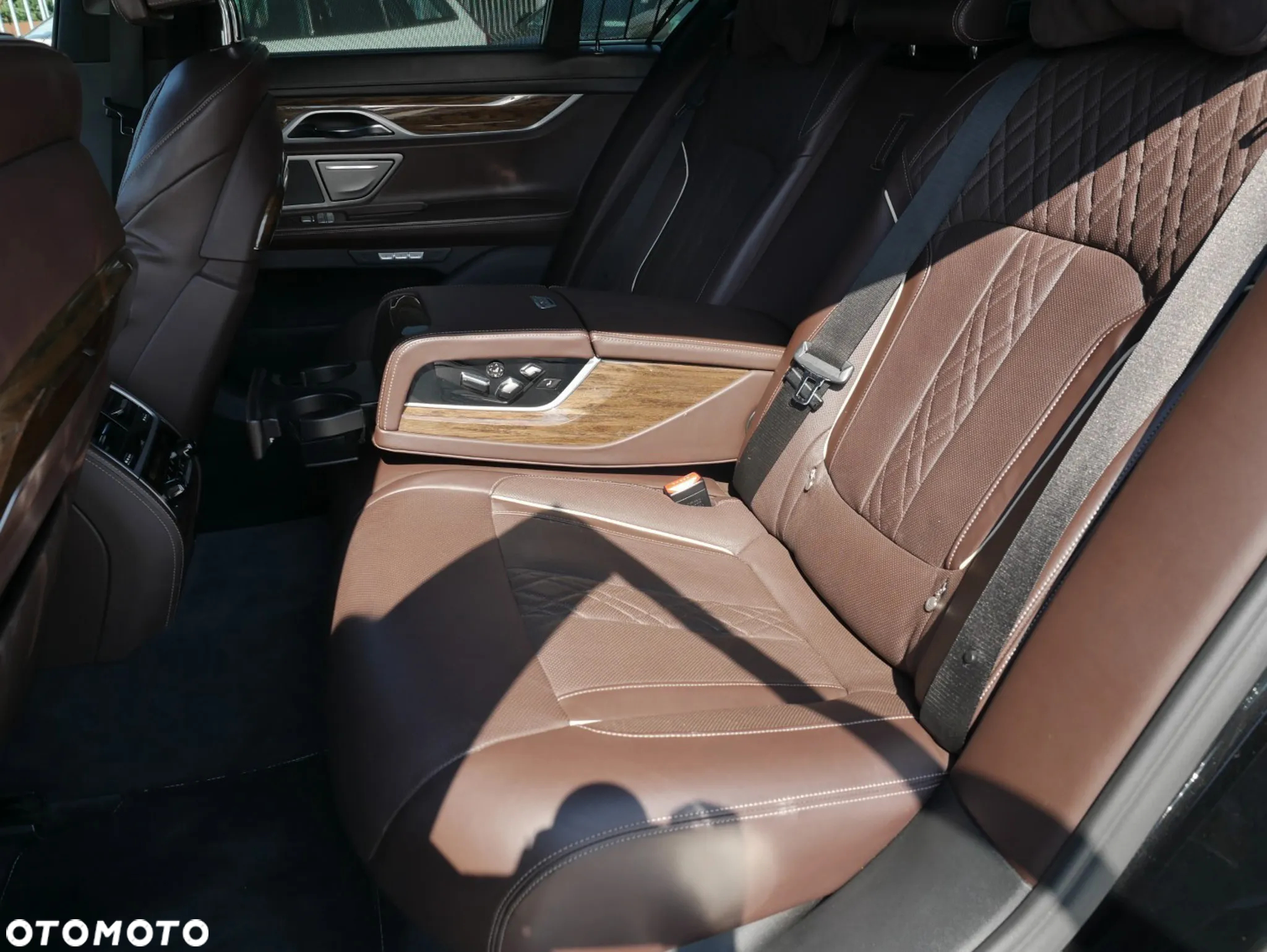 BMW Seria 7 740d xDrive - 12