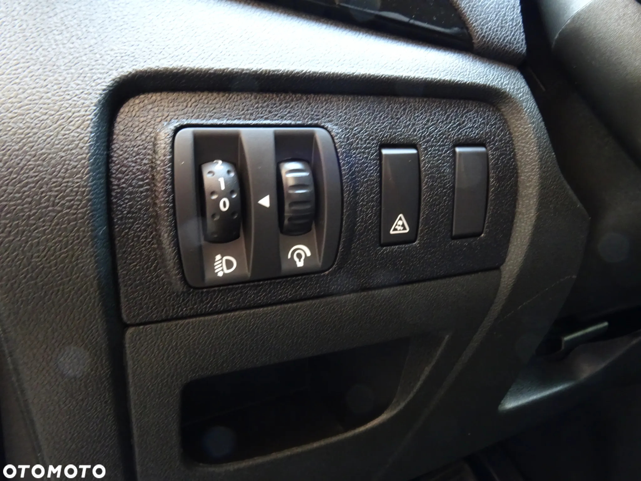 Renault Grand Scenic ENERGY dCi 110 EDC LIMITED - 16