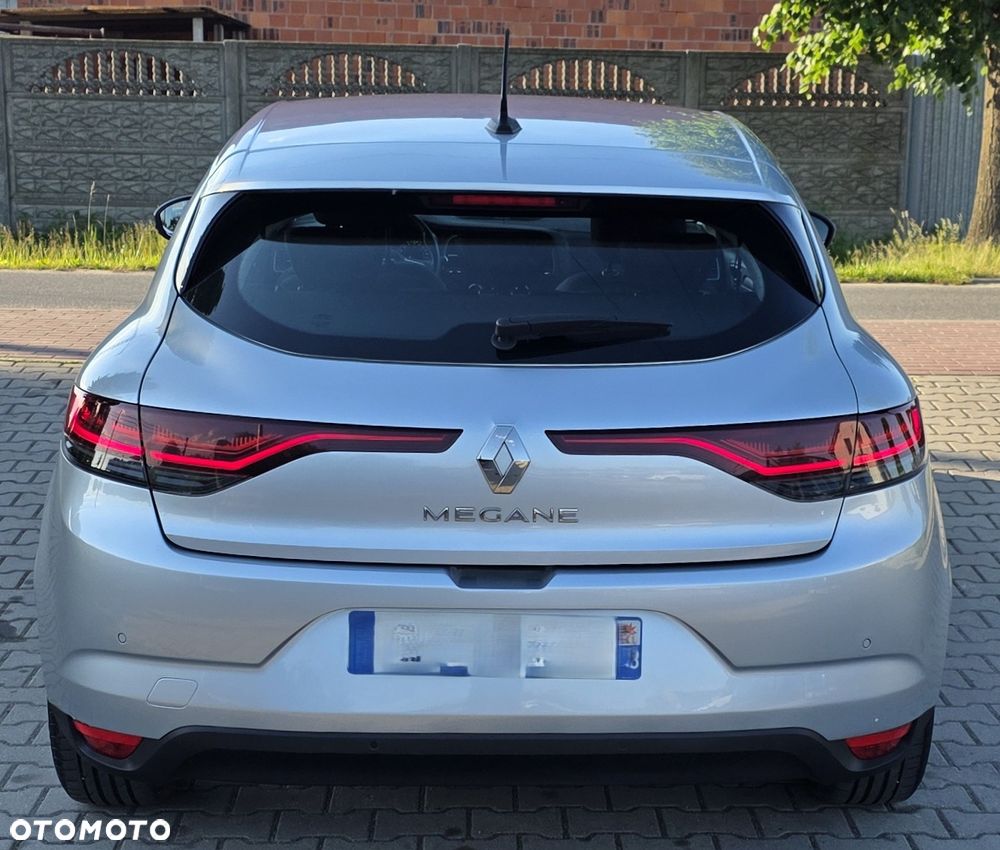 Renault Megane 1.5 Blue dCi Zen - 4