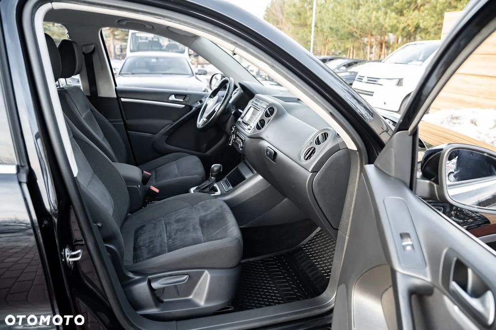 Volkswagen Tiguan 2.0 TSI 4Motion DSG Cup Sport & Style - 26