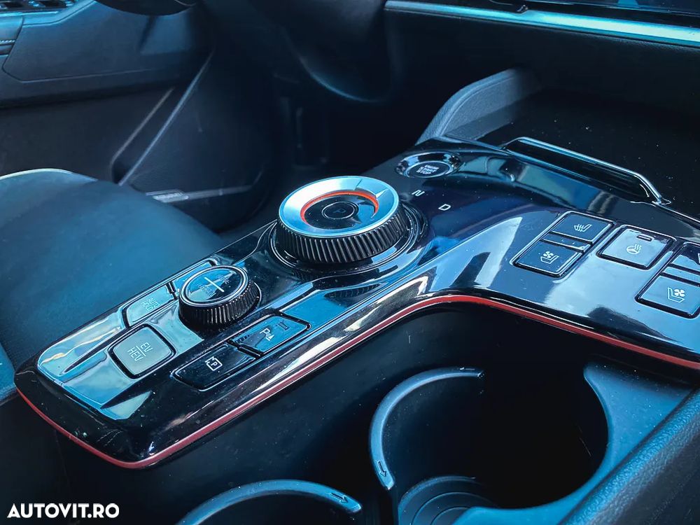 Kia Sportage 1.6 T-GDI PHEV 6AT 4x4 GT Line - 21