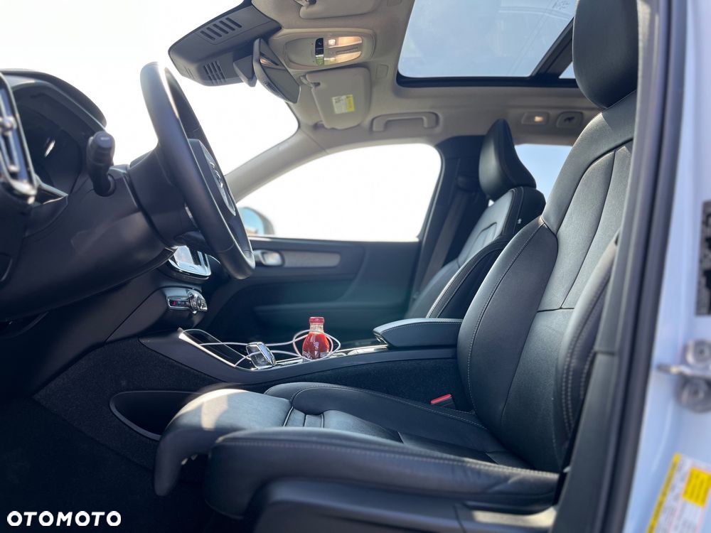 Volvo XC 40 B5 B AWD Ultimate Bright - 26