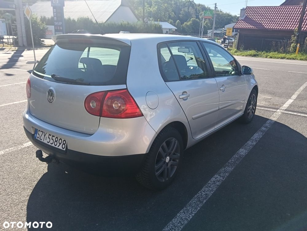 Volkswagen Golf - 4