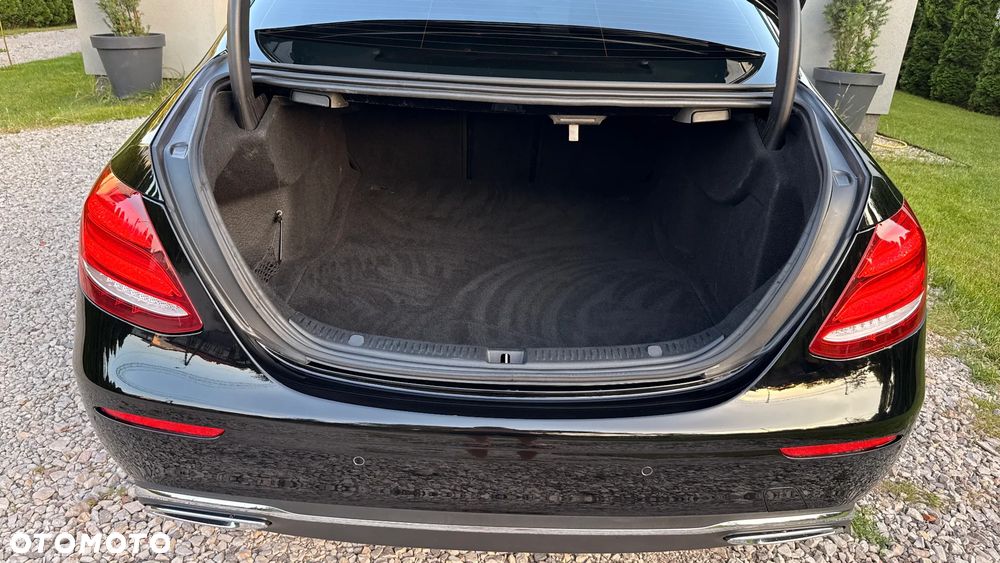 Mercedes-Benz Klasa E 350 BlueTEC 9G-TRONIC - 25