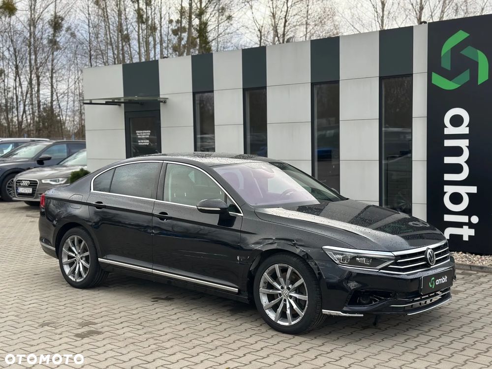 Volkswagen Passat 2.0 TSI 4Mot Elegance DSG - 1