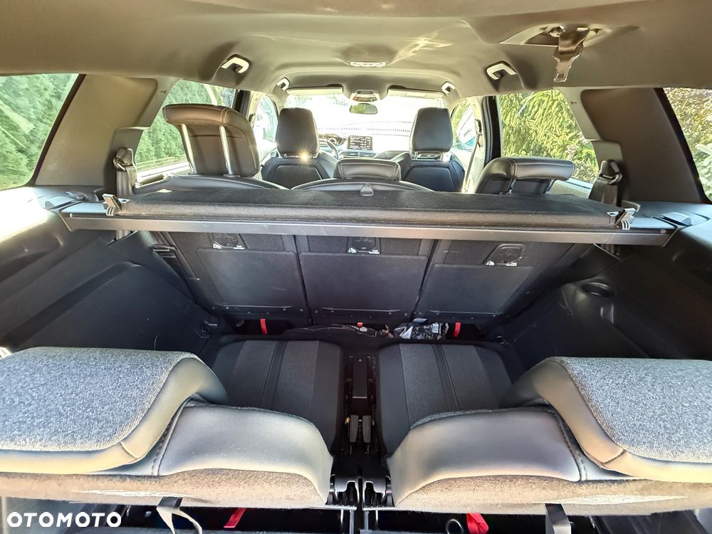 Peugeot 5008 PureTech 180 EAT8 Stop & Start GT - 8