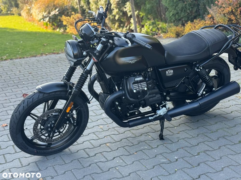 Moto Guzzi V7 - 8