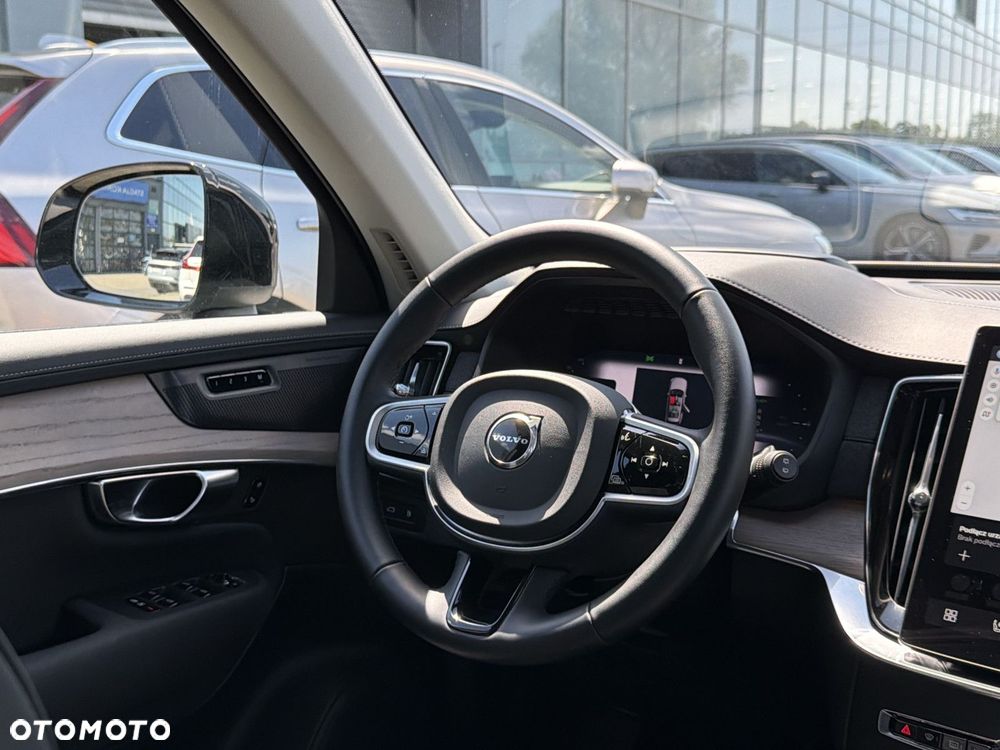 Volvo XC 90 - 12