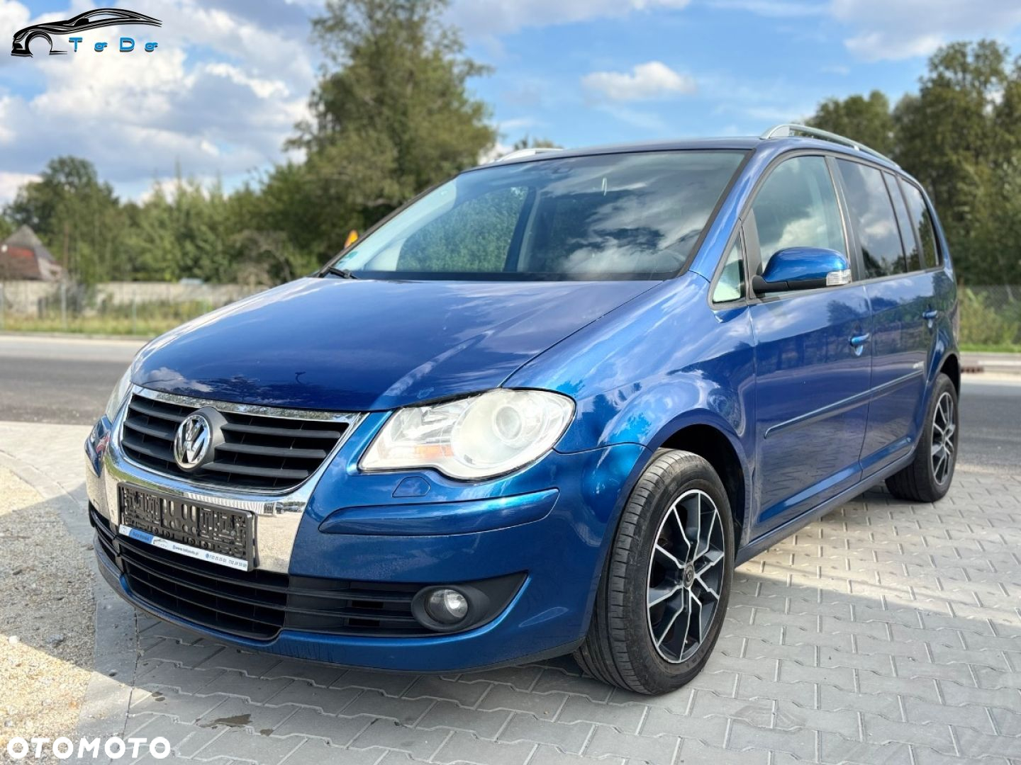 Volkswagen Touran 1.4 TSI Highline - 3