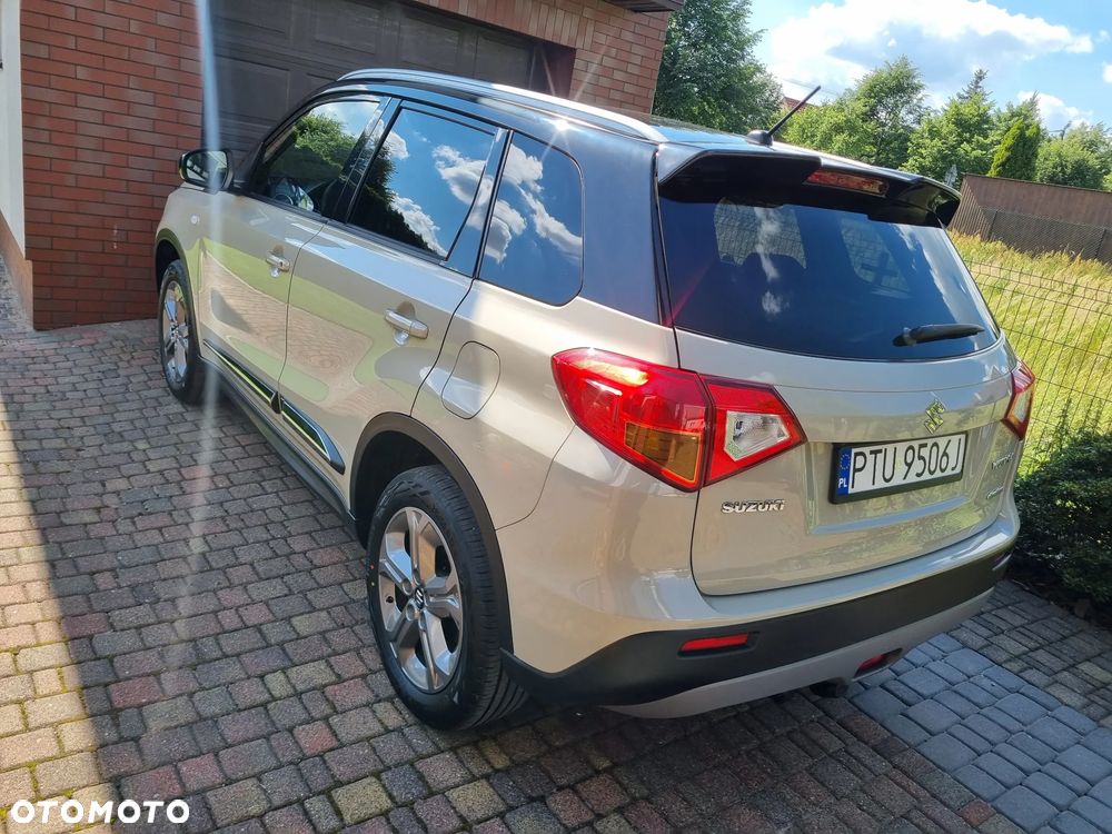 Suzuki Vitara 1.6 (4x4) Allgrip Comfort+ - 12