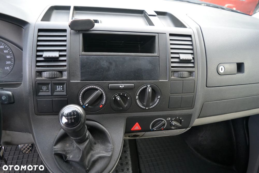 Volkswagen Transporter - 14