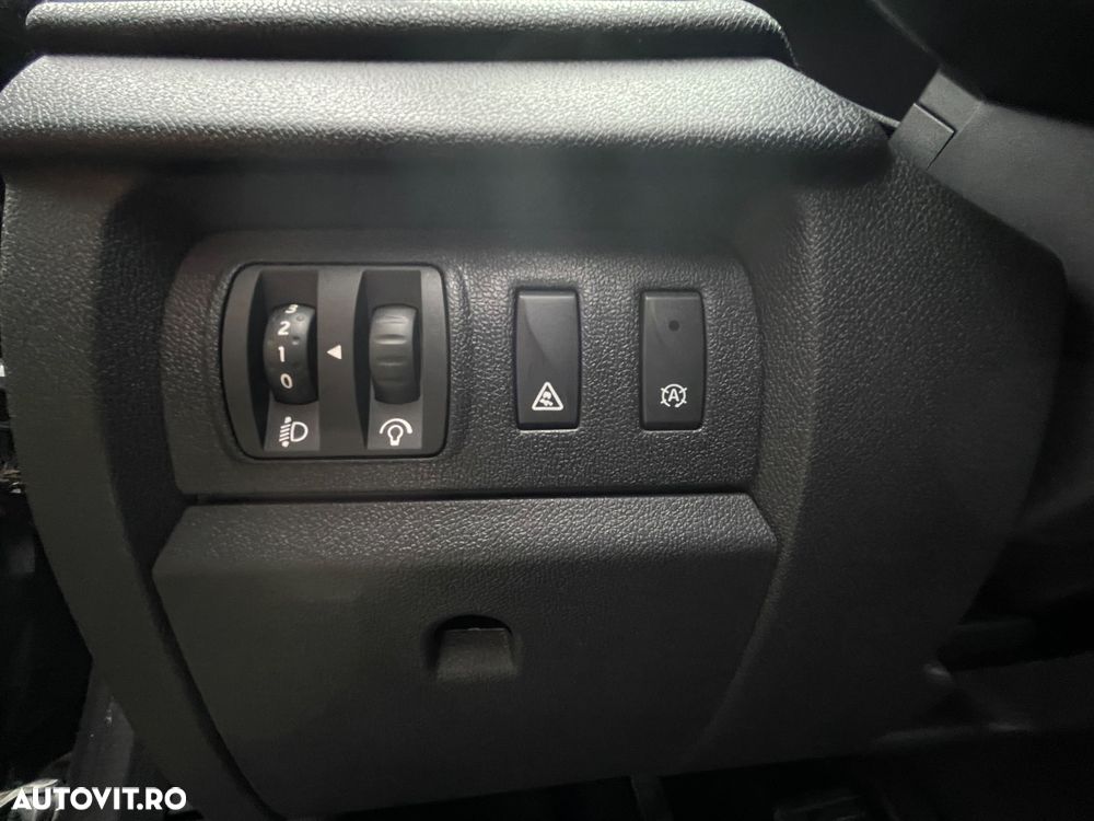 Renault Megane ENERGY dCi 130 Start & Stop Bose Edition - 27