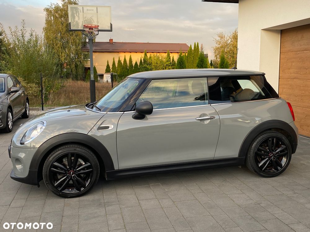 MINI ONE - 10