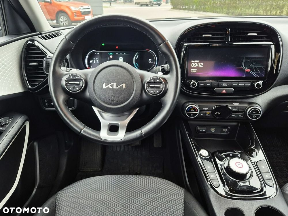 Kia Soul 64kWh M - 17