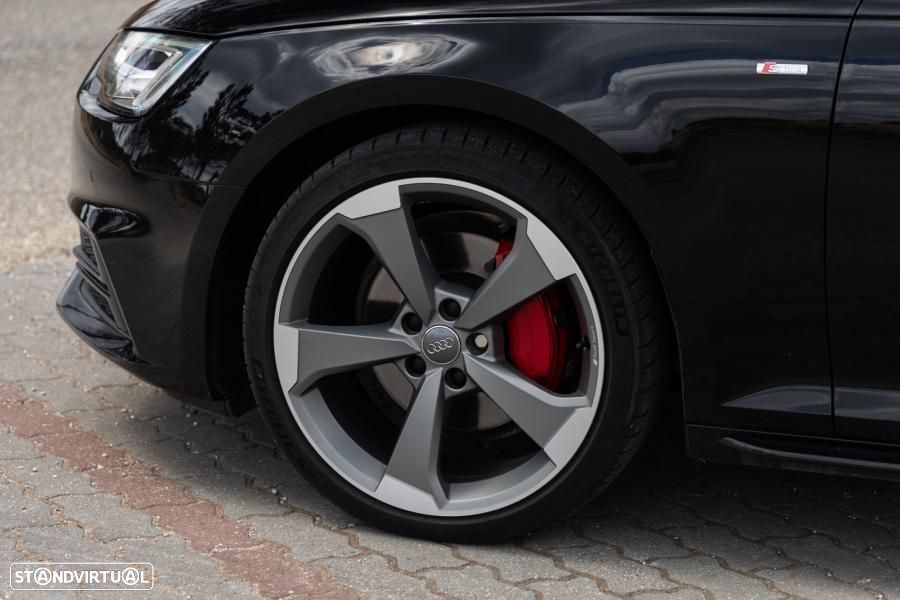 Audi A4 Avant 2.0 TDI quattro S-line S tronic - 9