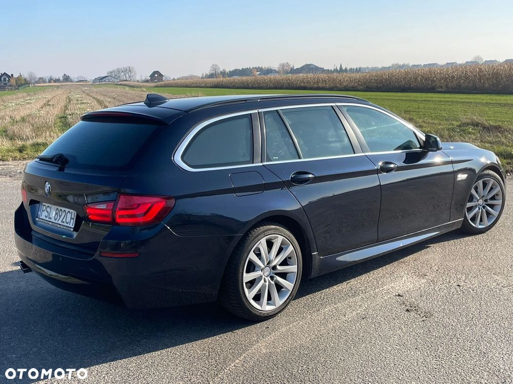 BMW Seria 5 520d Touring - 6