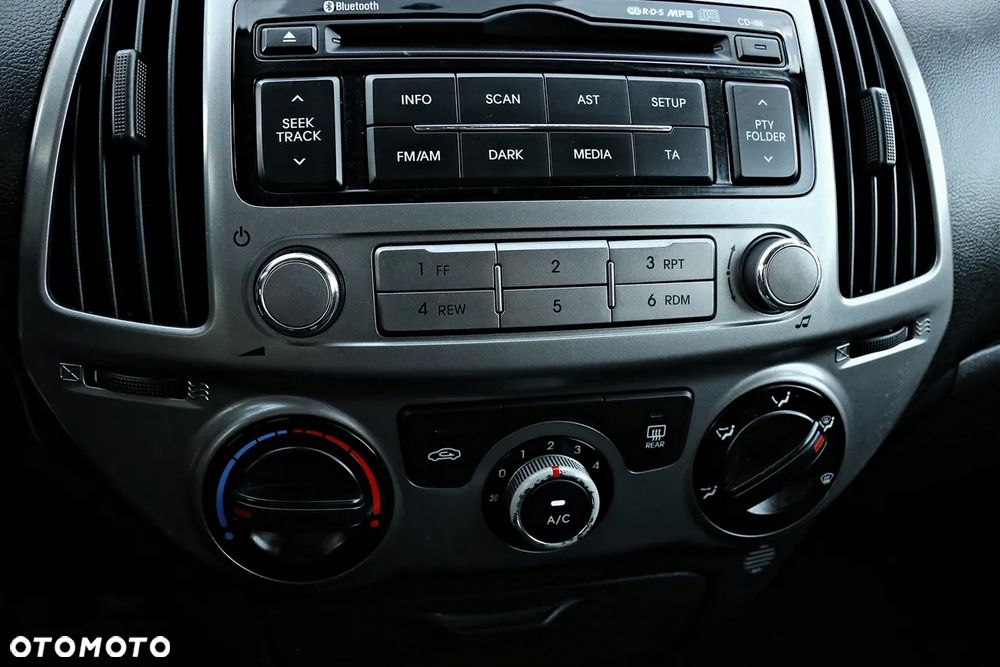 Hyundai i20 1.25 Comfort - 37