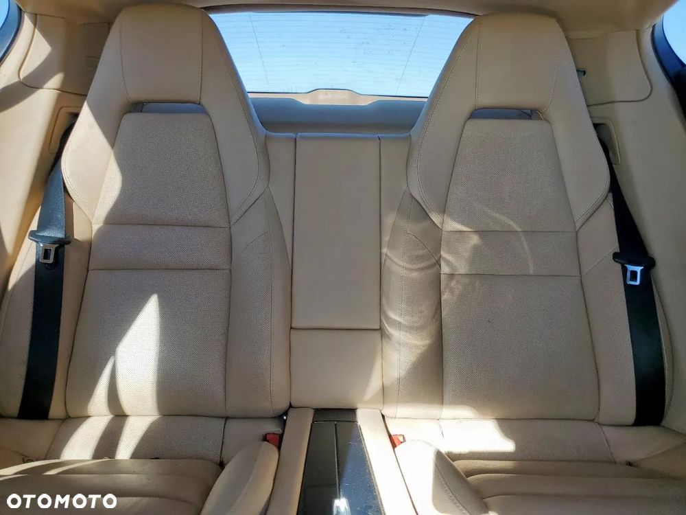 Porsche Panamera - 10