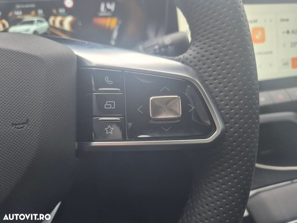 MG ZS HEV 1.5 GSI AT Exclusive - 13