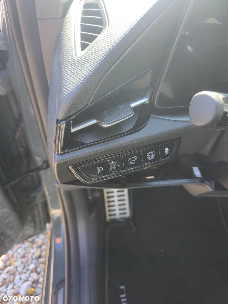 Kia Niro 1.6 GDI HEV 2WD OPF Spirit - 23