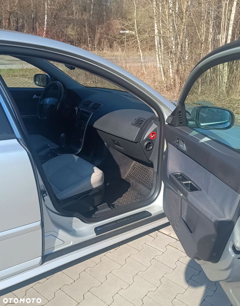 Volvo V50 2.0D Momentum - 31