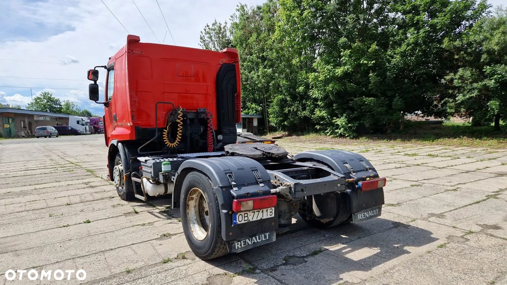 Renault - 13