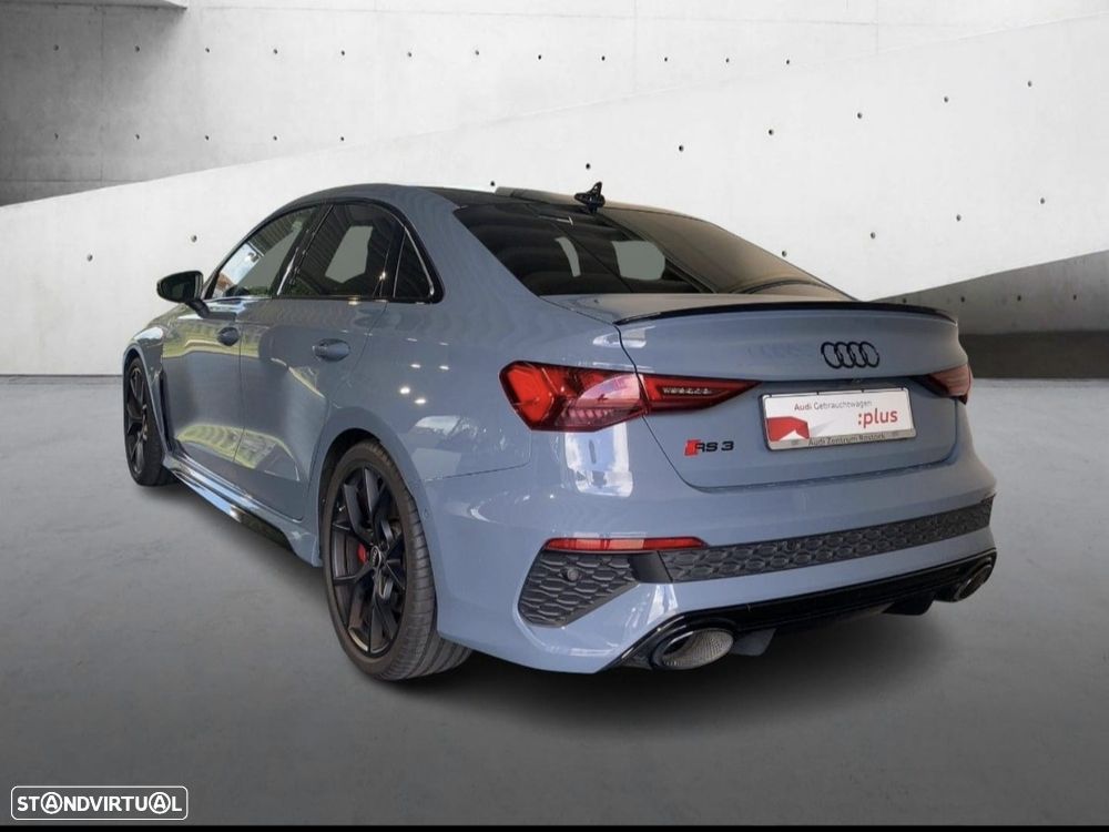 Audi RS3 Limousine - 2