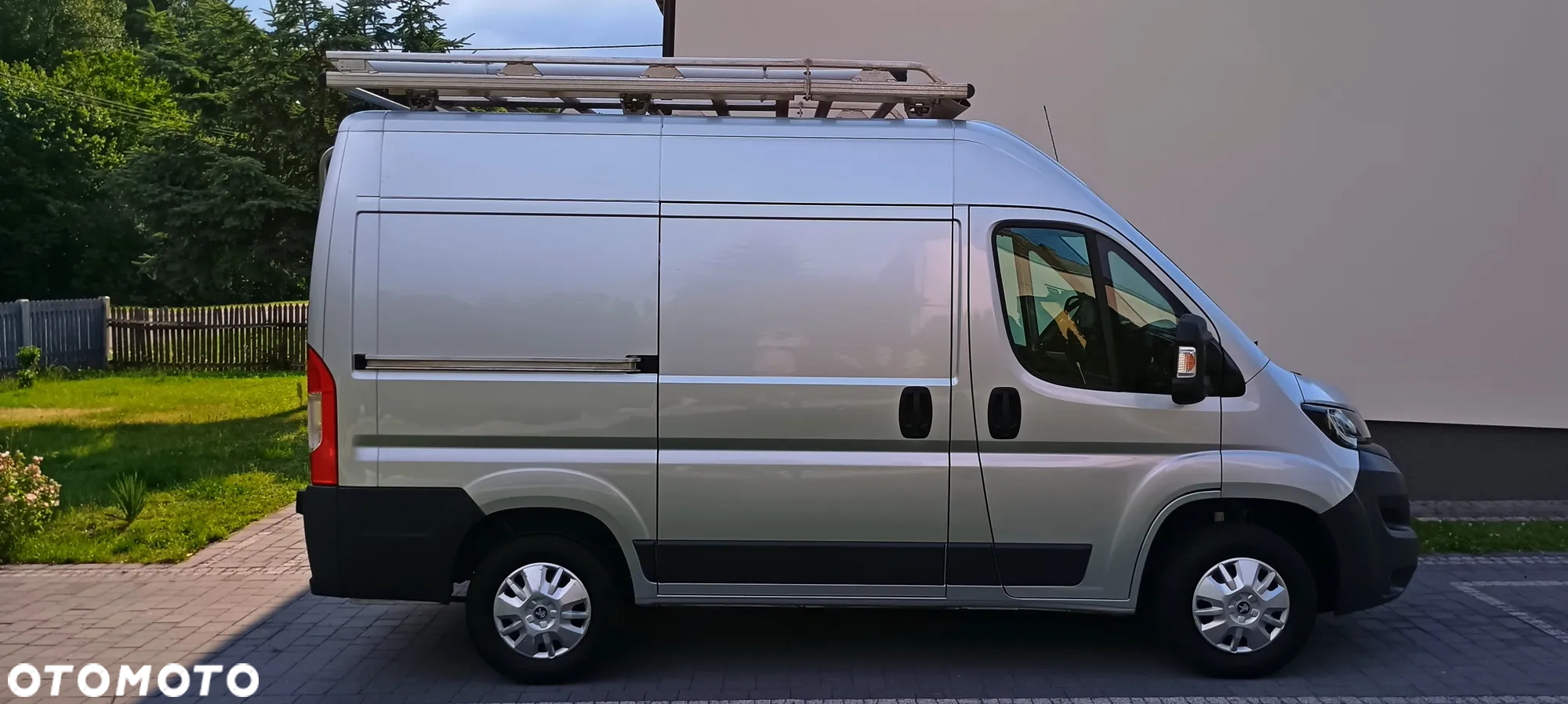 Nissan NV400 - 7