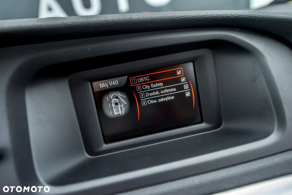 Volvo V40 - 27