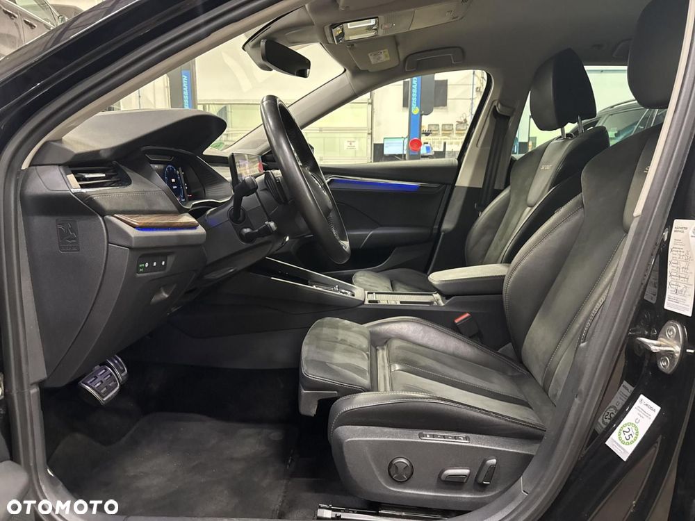 Skoda Octavia 2.0 TDI 4x4 Scout DSG - 9