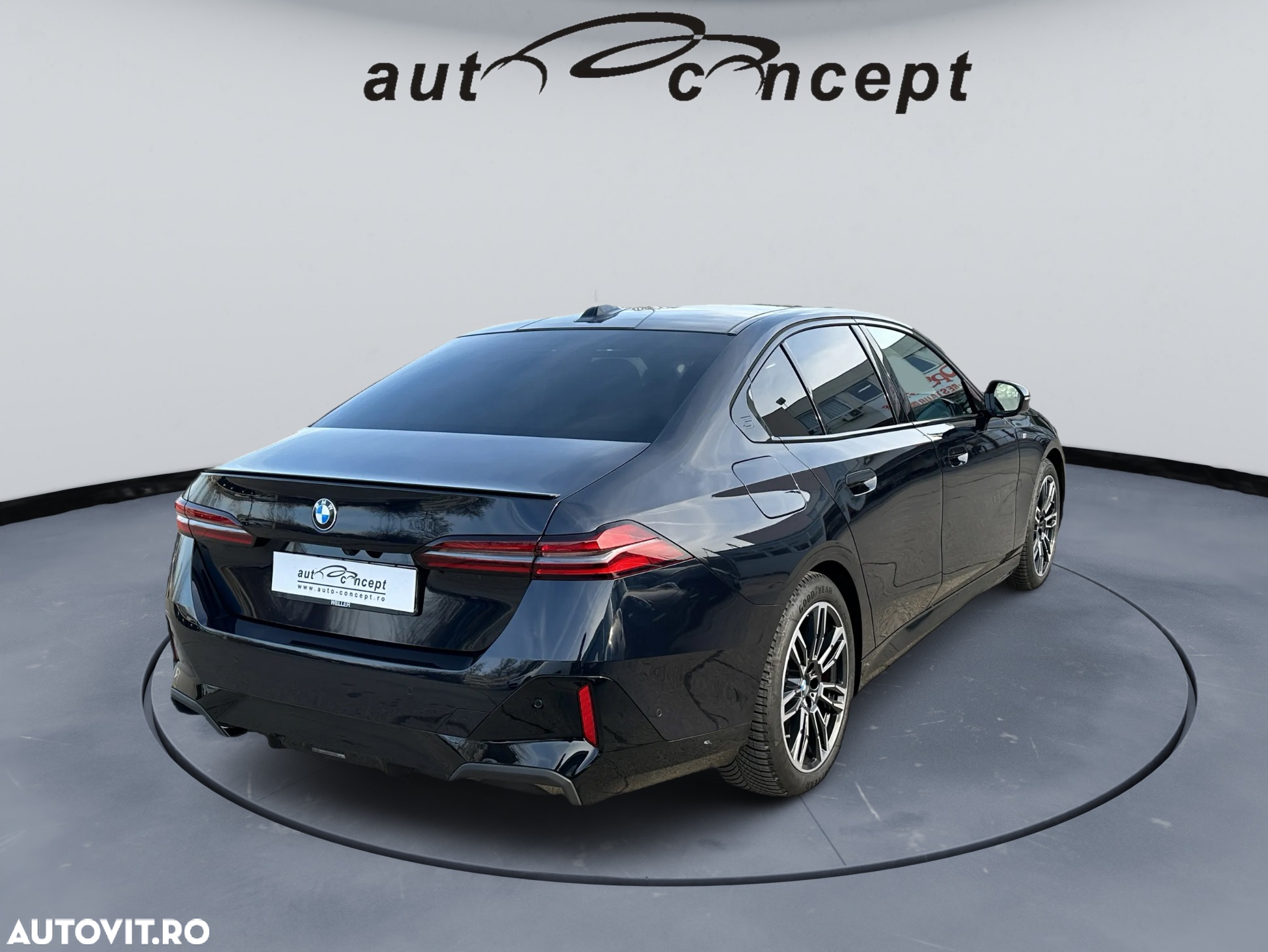 BMW Seria 5 520i AT MHEV - 5