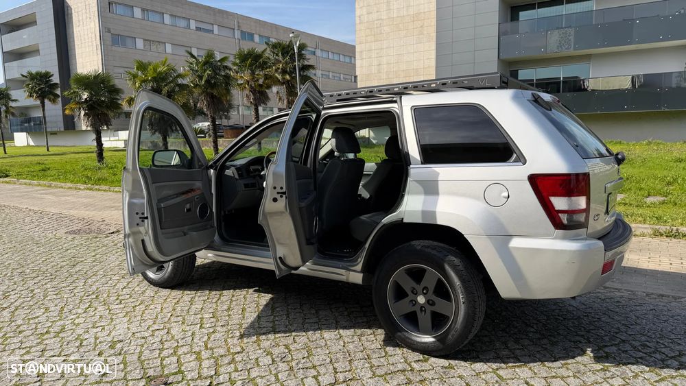 Jeep Grand Cherokee 3.0 CRD V6 Overland - 11