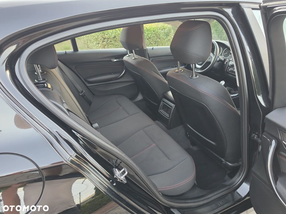 BMW Seria 1 116i Sport Line - 22