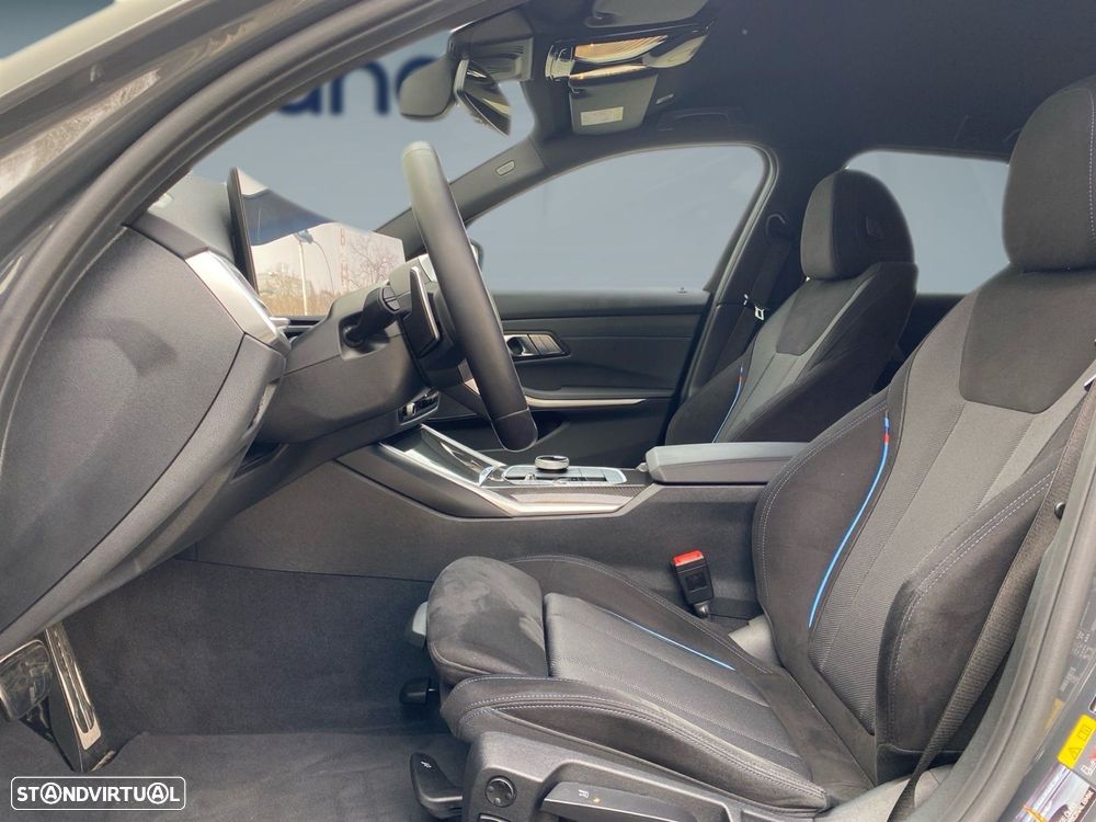 BMW 330 e Pack Desportivo M Auto - 4