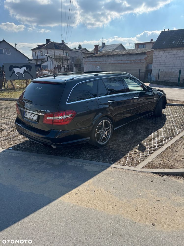 Mercedes-Benz Klasa E 63 AMG - 14