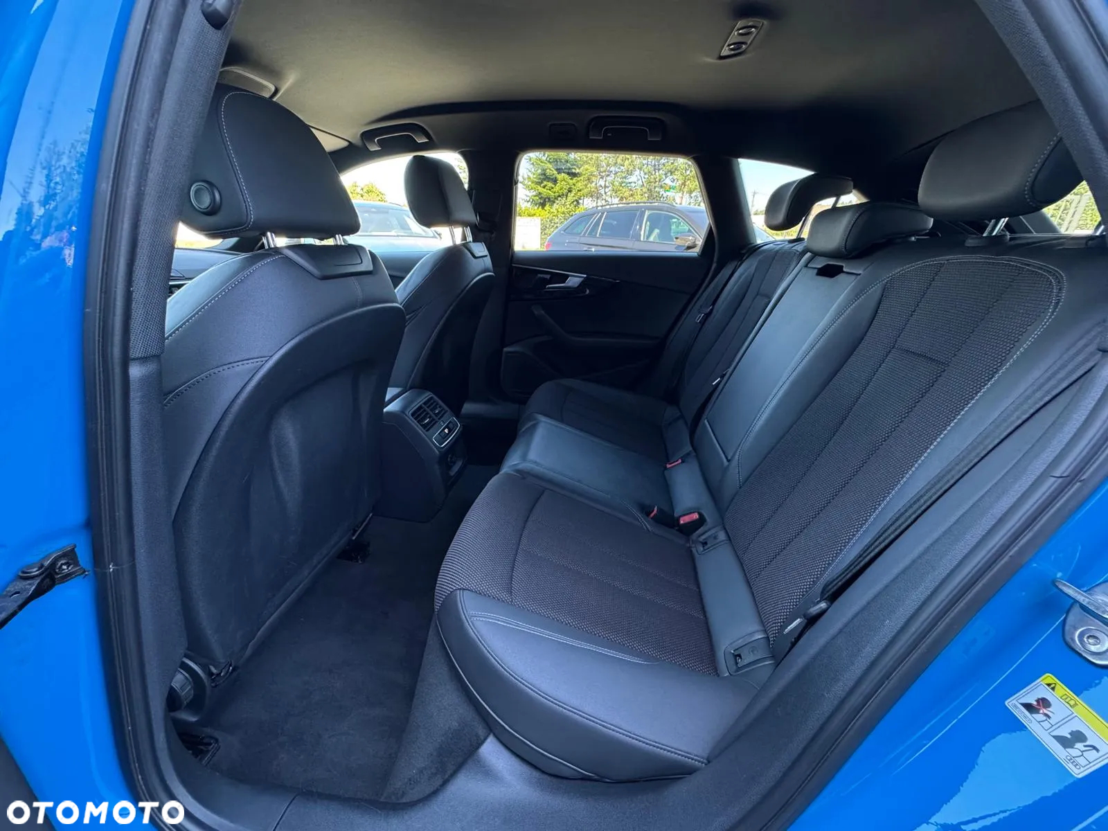 Audi A4 Avant 40 TDI quattro S tronic S line - 25