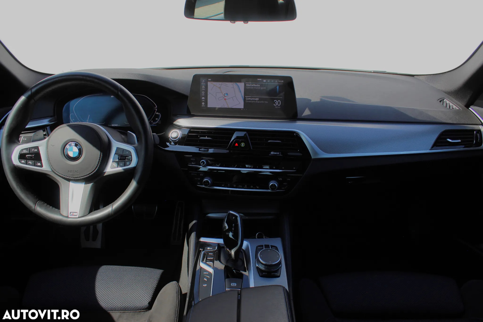 BMW Seria 5 530e xDrive AT PHEV - 13